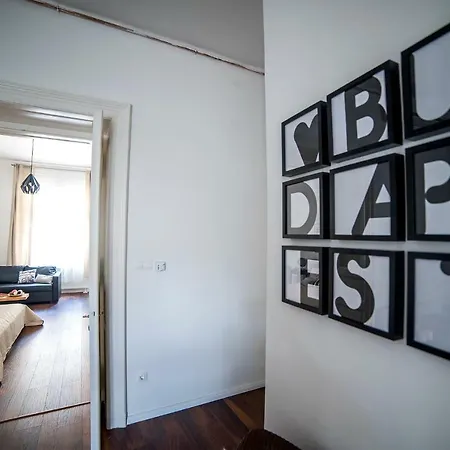 Boutique Designer * Budapest